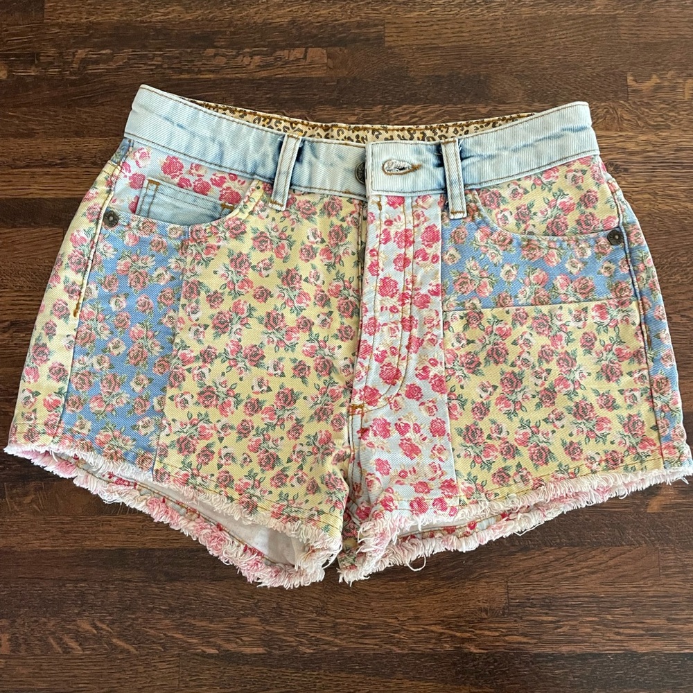 Floral Patchwork Denim Shorts- Farm Rio